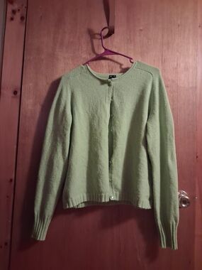 GAP Light Green Button-Up Women's Cardigan
